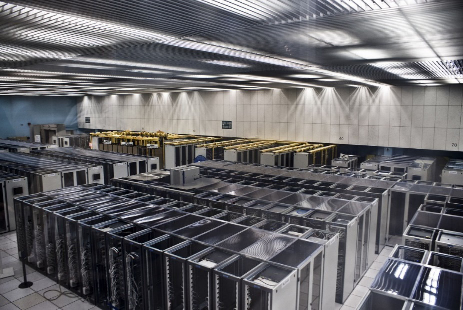 Figure 1.3 – A server room at CERN (Switzerland)